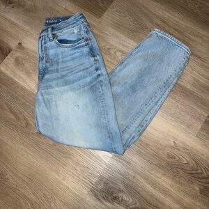American Eagle 90s Boyfriend Style Women’s Jeans